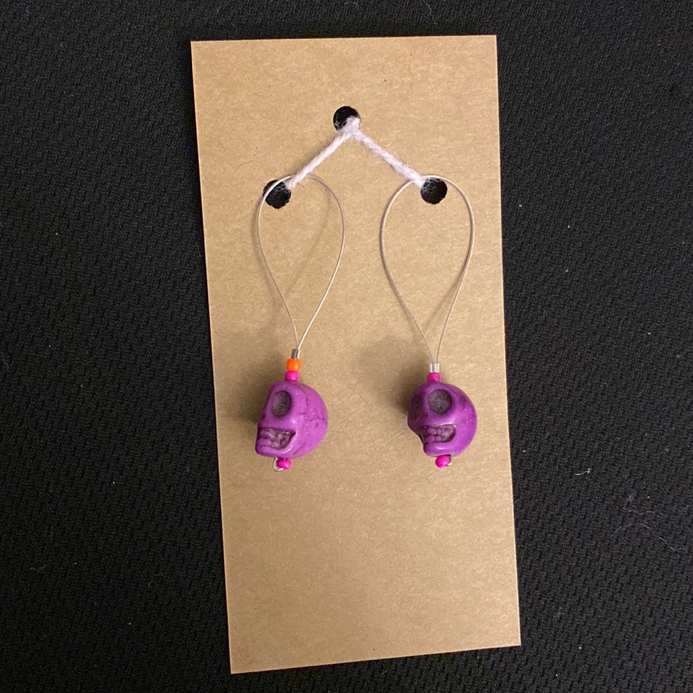 SKULL Stitch markers